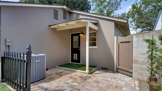 2313 N Baker, Santa Ana, CA 92706