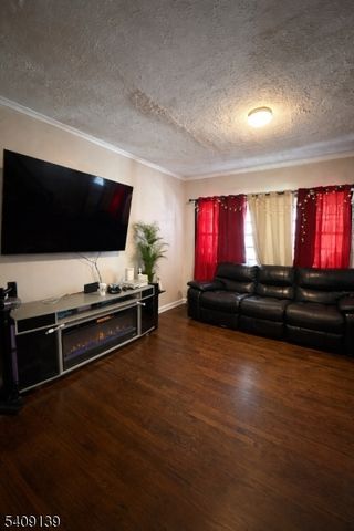 252 Clark Pl, Elizabeth City, NJ 07206