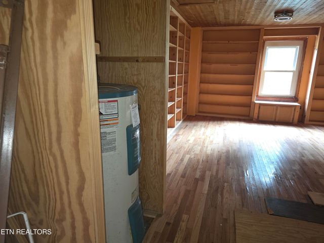 404 Cedar Fork Road, Tazewell, TN 37879