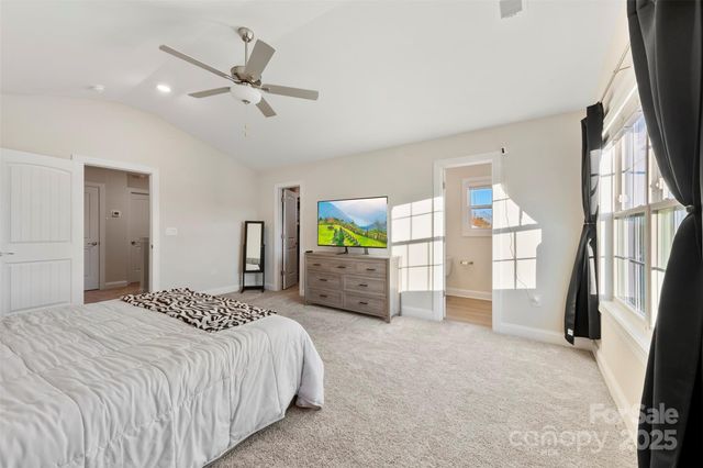 128 N Sina Street, Troutman, NC 28166