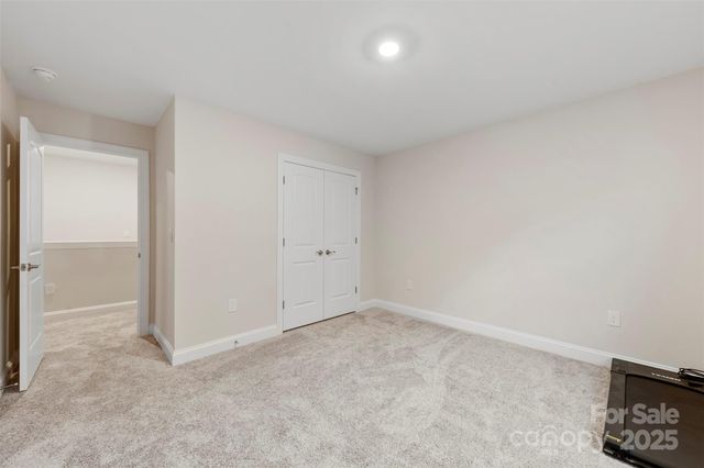 128 N Sina Street, Troutman, NC 28166