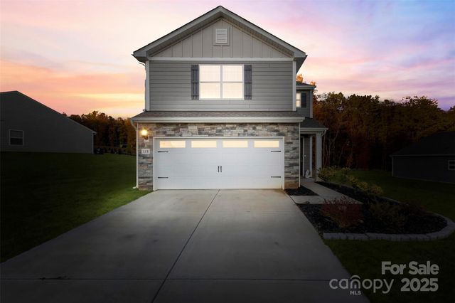 128 N Sina Street, Troutman, NC 28166