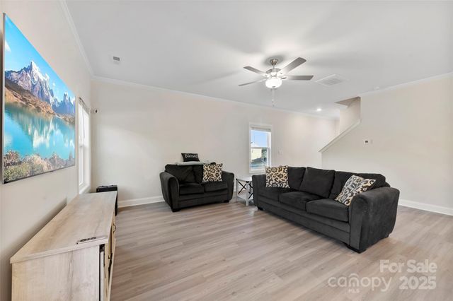 128 N Sina Street, Troutman, NC 28166