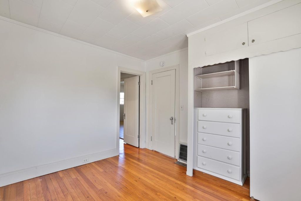 property-img
