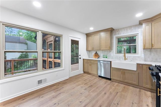 3184 Creek Drive, Marietta, GA 30062