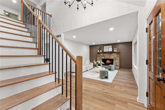 3184 Creek Drive, Marietta, GA 30062