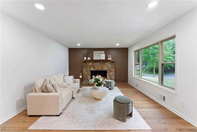 3184 Creek Drive, Marietta, GA 30062