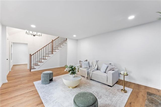 3184 Creek Drive, Marietta, GA 30062