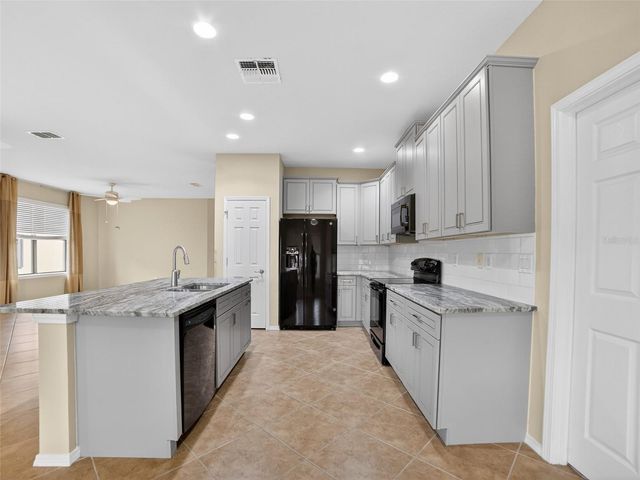 348 CEDAR FALLS DRIVE, Apollo Beach, FL 33572