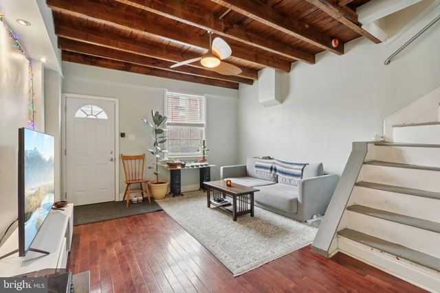 2438 TULIP ST, Philadelphia, PA 19125