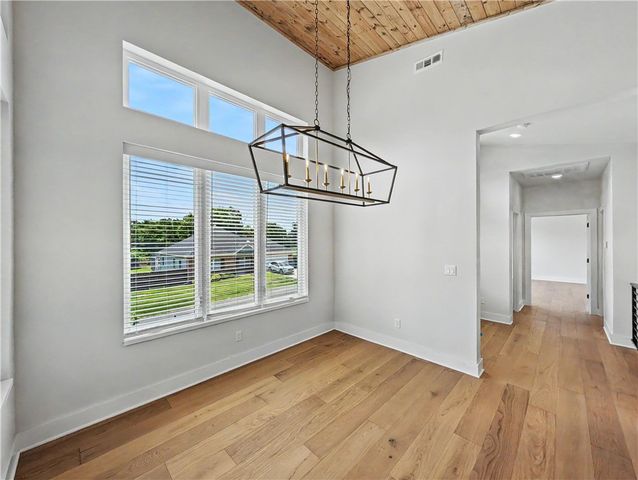 6 Francis Drive, Bella Vista, AR 72715