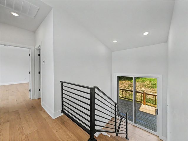 6 Francis Drive, Bella Vista, AR 72715