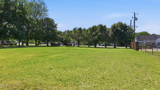 9433 Colonial Drive, Middlesex, NC 27557