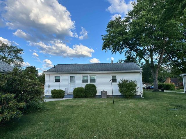 54668 28th Street, South Bend, IN 46635
