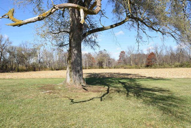 9850 N Reynard Road, Albany, IN 47320