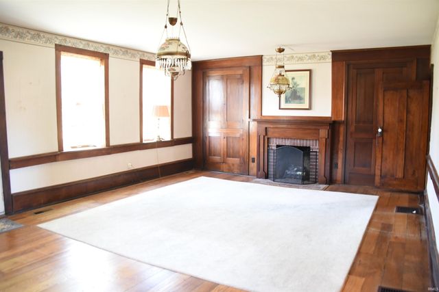 9850 N Reynard Road, Albany, IN 47320