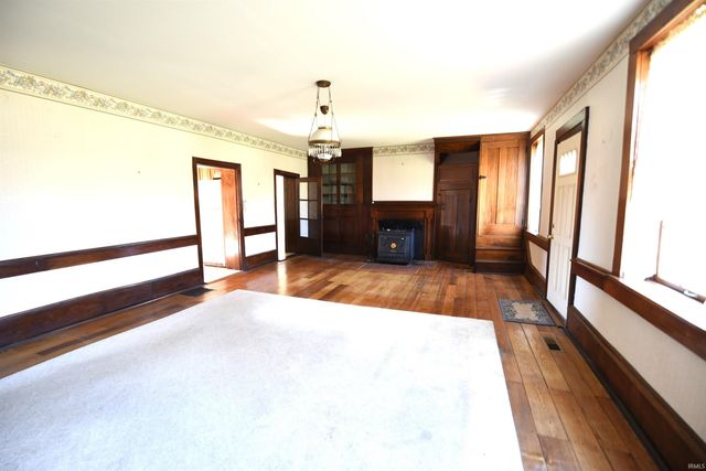 9850 N Reynard Road, Albany, IN 47320