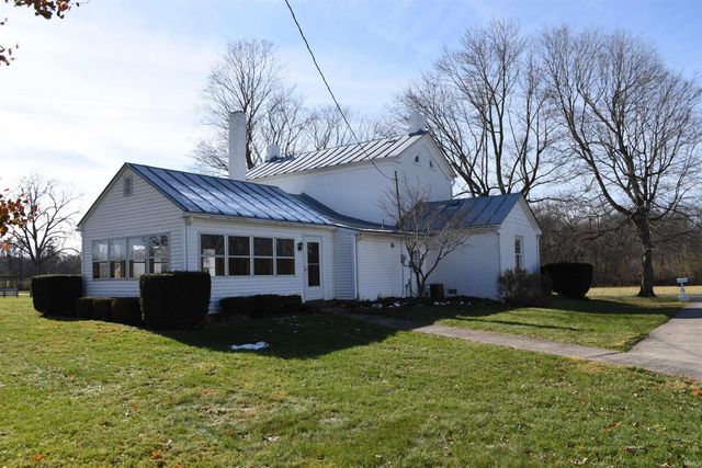 9850 N Reynard Road, Albany, IN 47320