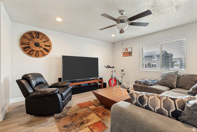 7264 W SAN LN, Magna, UT 84044