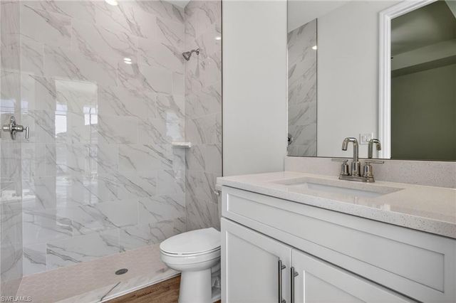 618 SW 30th TER, Cape Coral, FL 33914