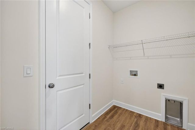 618 SW 30th TER, Cape Coral, FL 33914