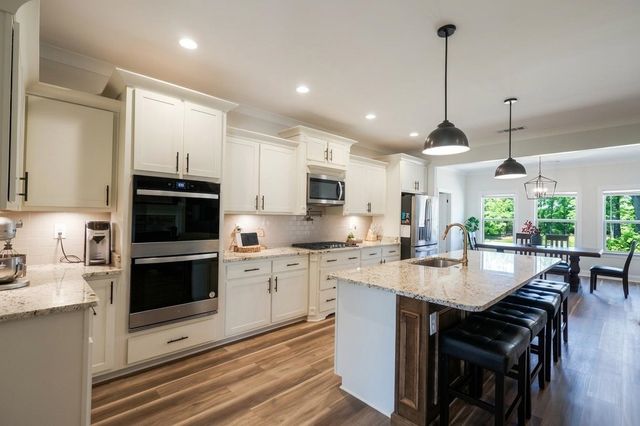 321 GEORGE ELLIS DR, Munford, TN 38058