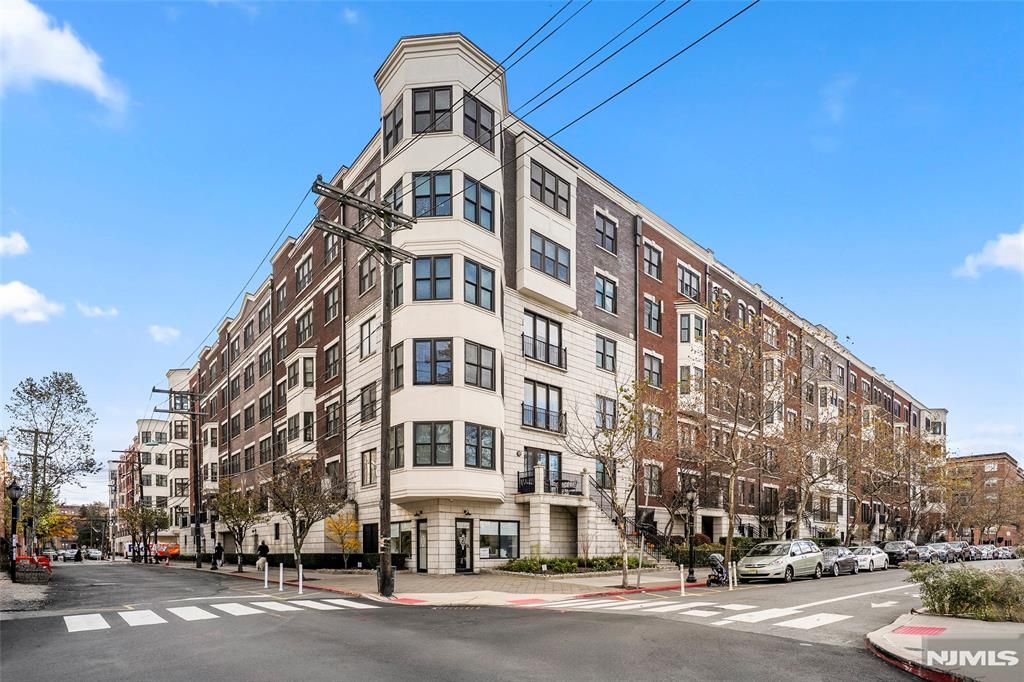 1200 Grand Street C1, Hoboken, NJ 07030