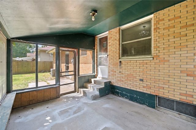 5668 Bellefontaine Road, Huber Heights, OH 45424
