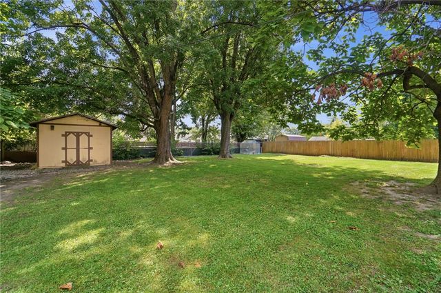 5668 Bellefontaine Road, Huber Heights, OH 45424