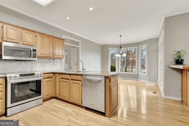 313 Evian Way, Peachtree City, GA 30269