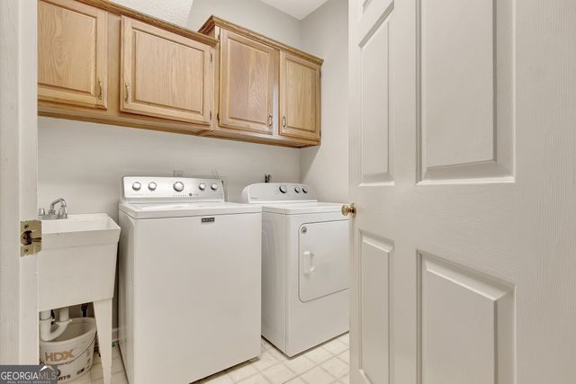 313 Evian Way, Peachtree City, GA 30269