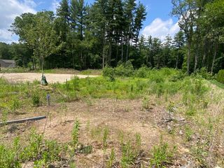 11 Silvergrass Lane, Southwick, MA 01077