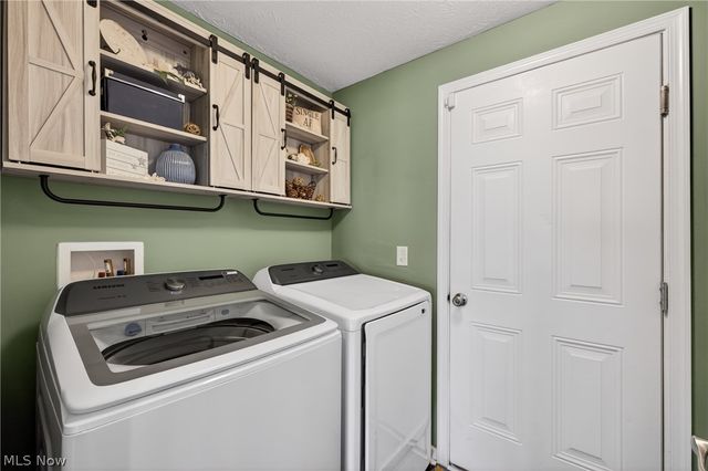 421 Greenfield Lane, Painesville, OH 44077