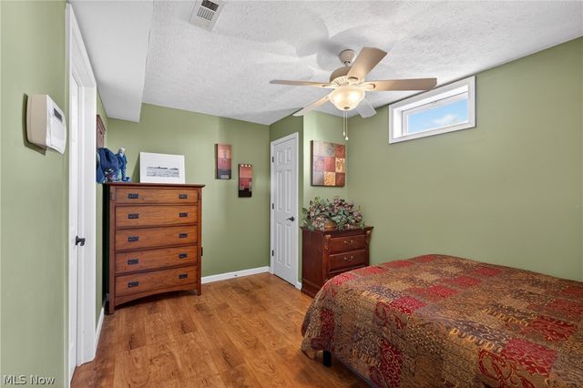 421 Greenfield Lane, Painesville, OH 44077