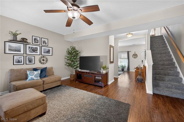421 Greenfield Lane, Painesville, OH 44077