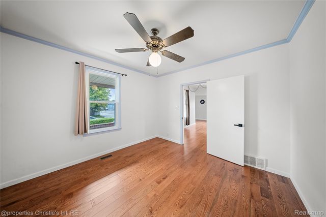 16243 Owen Avenue, Eastpointe, MI 48021