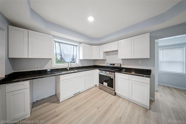 16243 Owen Avenue, Eastpointe, MI 48021