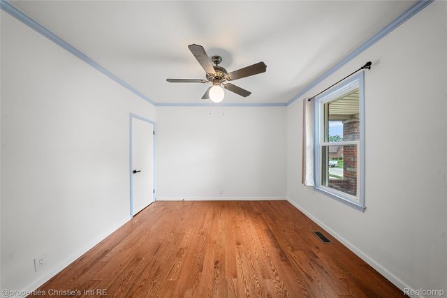 16243 Owen Avenue, Eastpointe, MI 48021