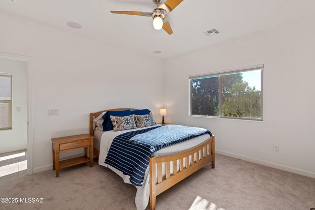 6373 W Yew Pine Way, Tucson, AZ 85743