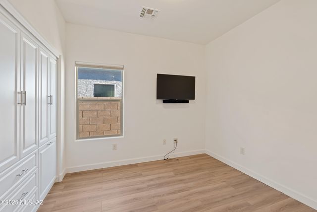 6373 W Yew Pine Way, Tucson, AZ 85743