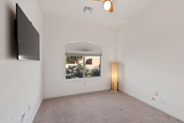 6373 W Yew Pine Way, Tucson, AZ 85743