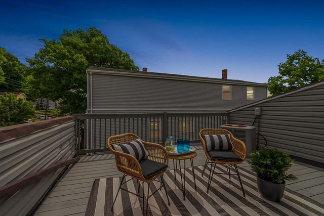 286 Fenno St 5, Revere, MA 02151