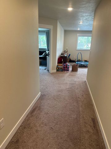 700 Klein Ave, Surrey, ND 58785