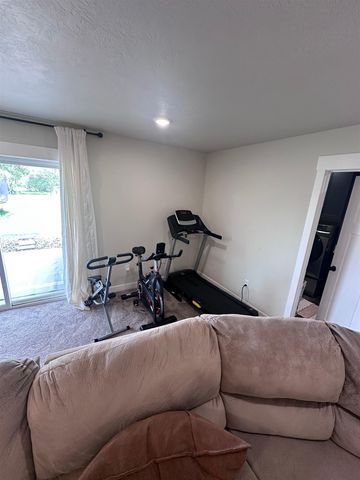 700 Klein Ave, Surrey, ND 58785