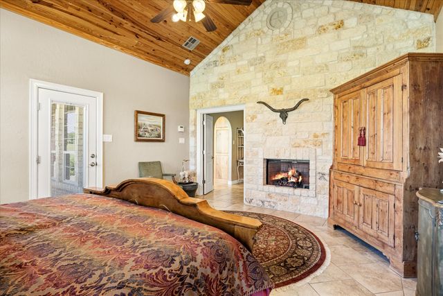 4786-B County Road 299, Dublin, TX 76446