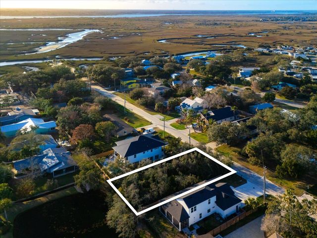261 Dondanville Rd, St Augustine, FL 32080
