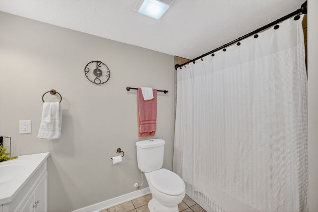 2700 Franklin Avenue, Des Moines, IA 50310