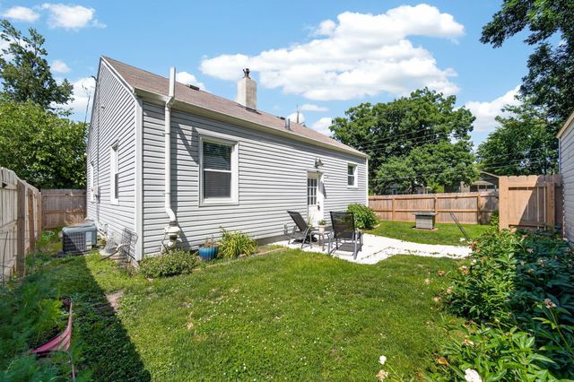 2700 Franklin Avenue, Des Moines, IA 50310