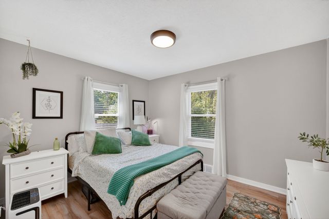 2700 Franklin Avenue, Des Moines, IA 50310