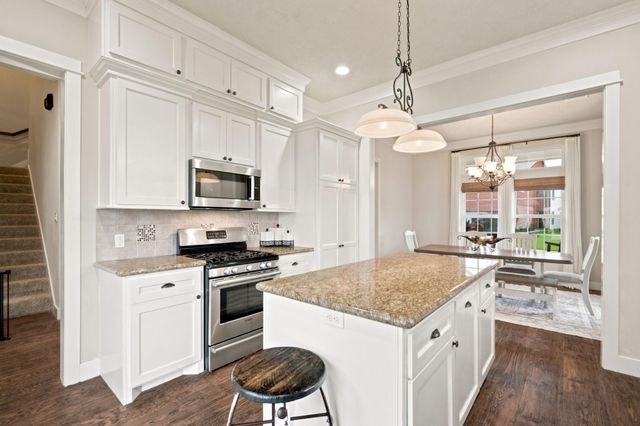 100 Capetown Circle, Montgomery, TX 77356